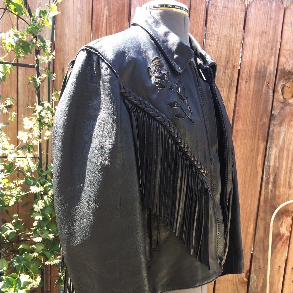 Detailed Leather Motorcycle Jacket - Picture 5 of 5
